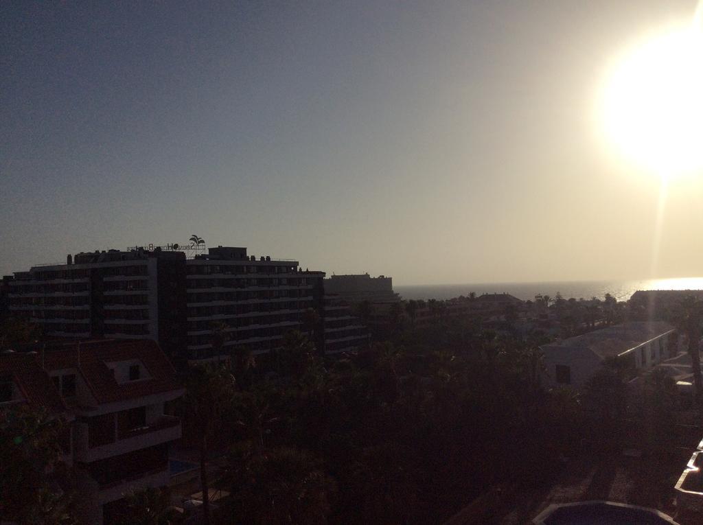 Apartment With Terrace In Playa De Las Americas Exterior foto